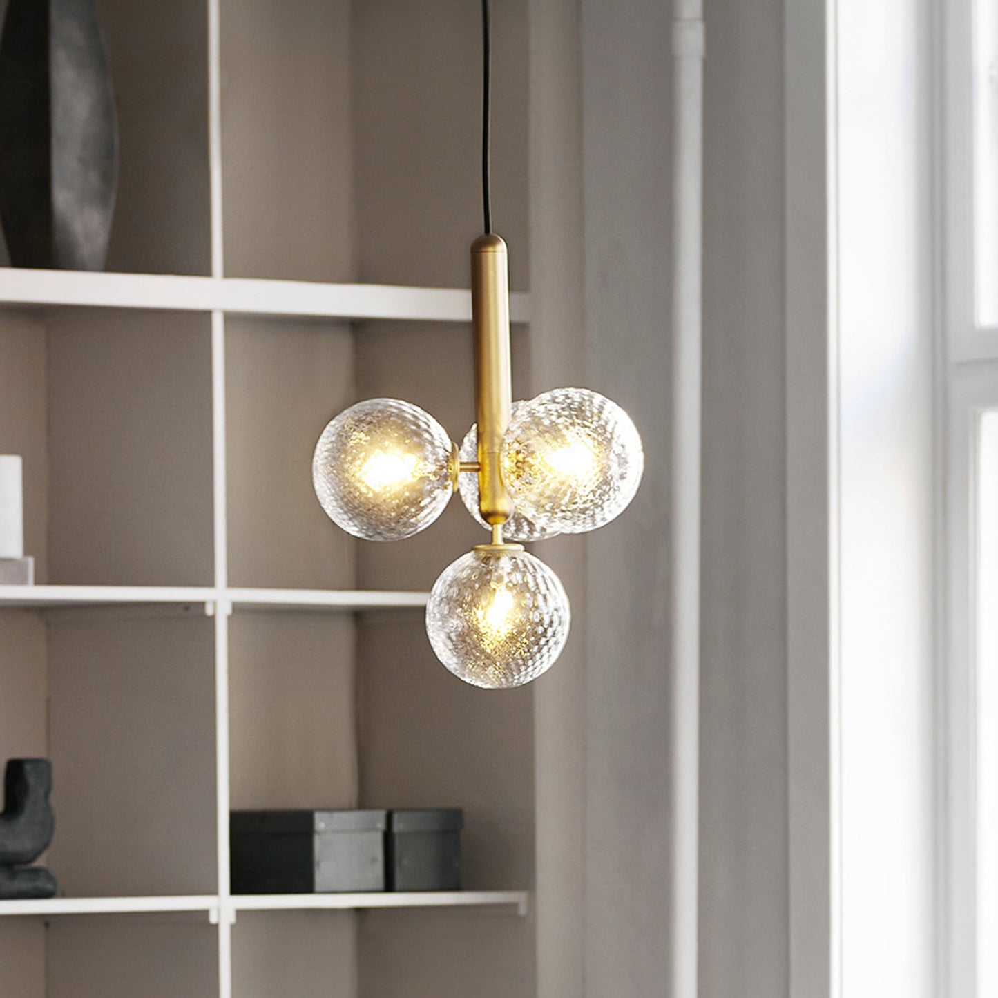 Miira Pendant Light