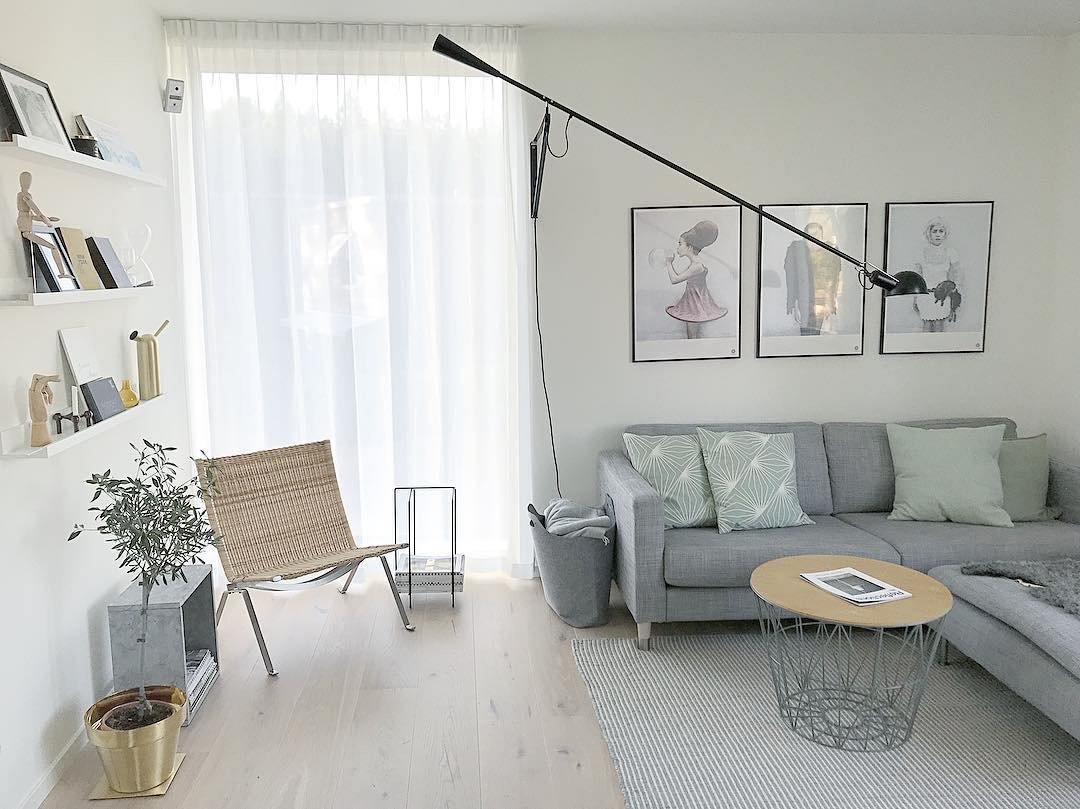 Model 265 wall light