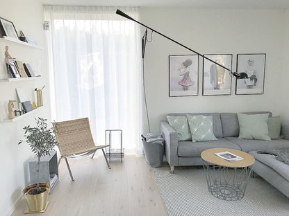 Model 265 wall light