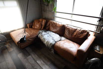 Model 265 wall light