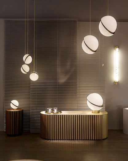 مصباح طاولة هلالي 