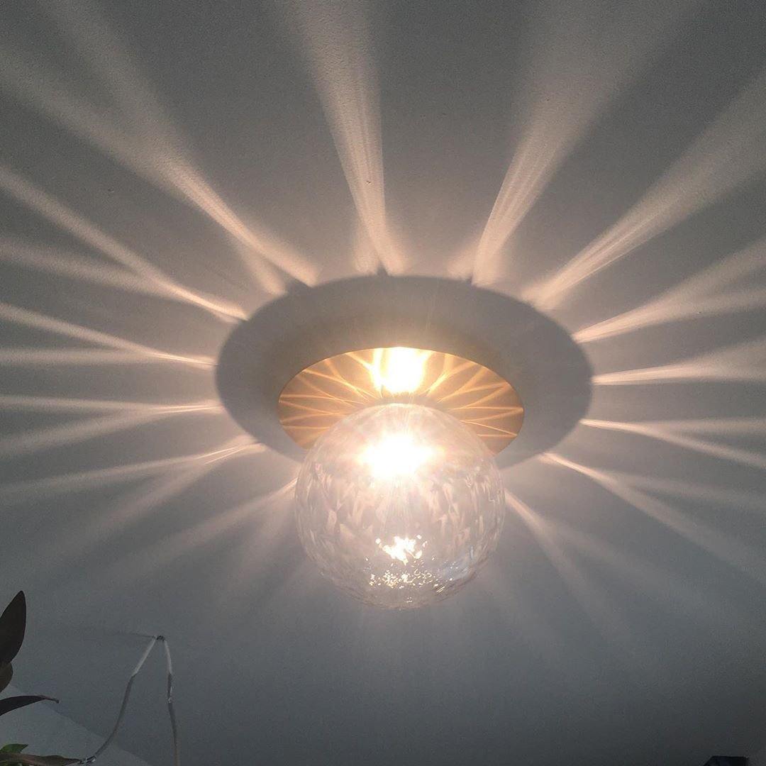Liila Wall Lamp