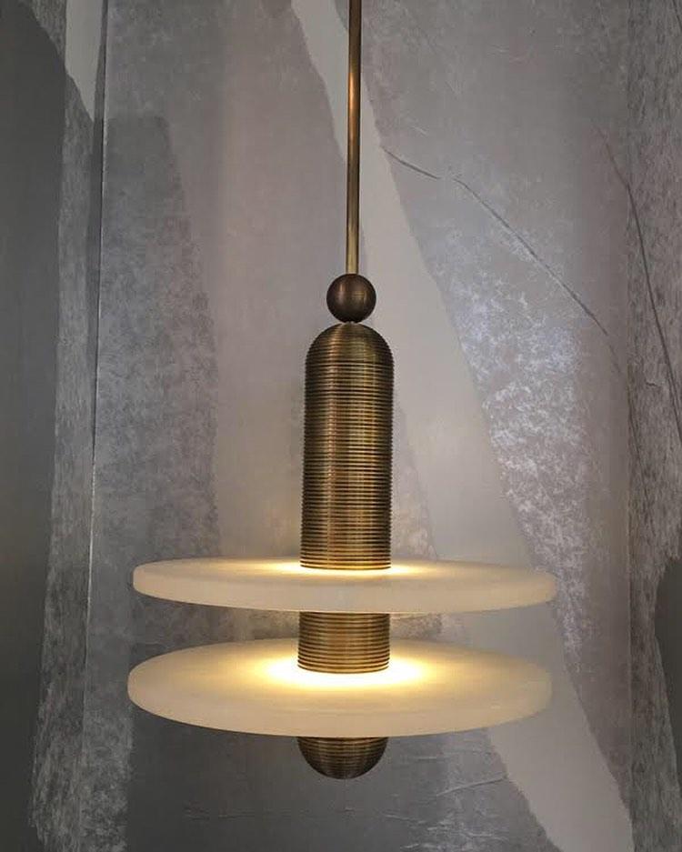 Median Pendant Light