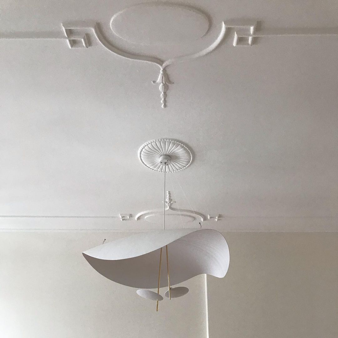 Lederam Manta Pendant Light