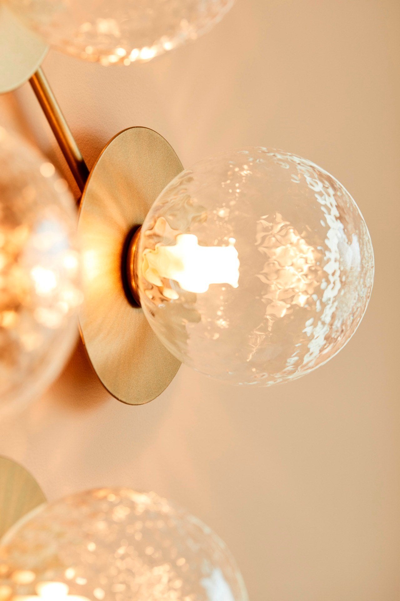 Liila Wall Lamp