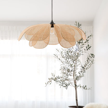Rattan Petal Pendant Lamp