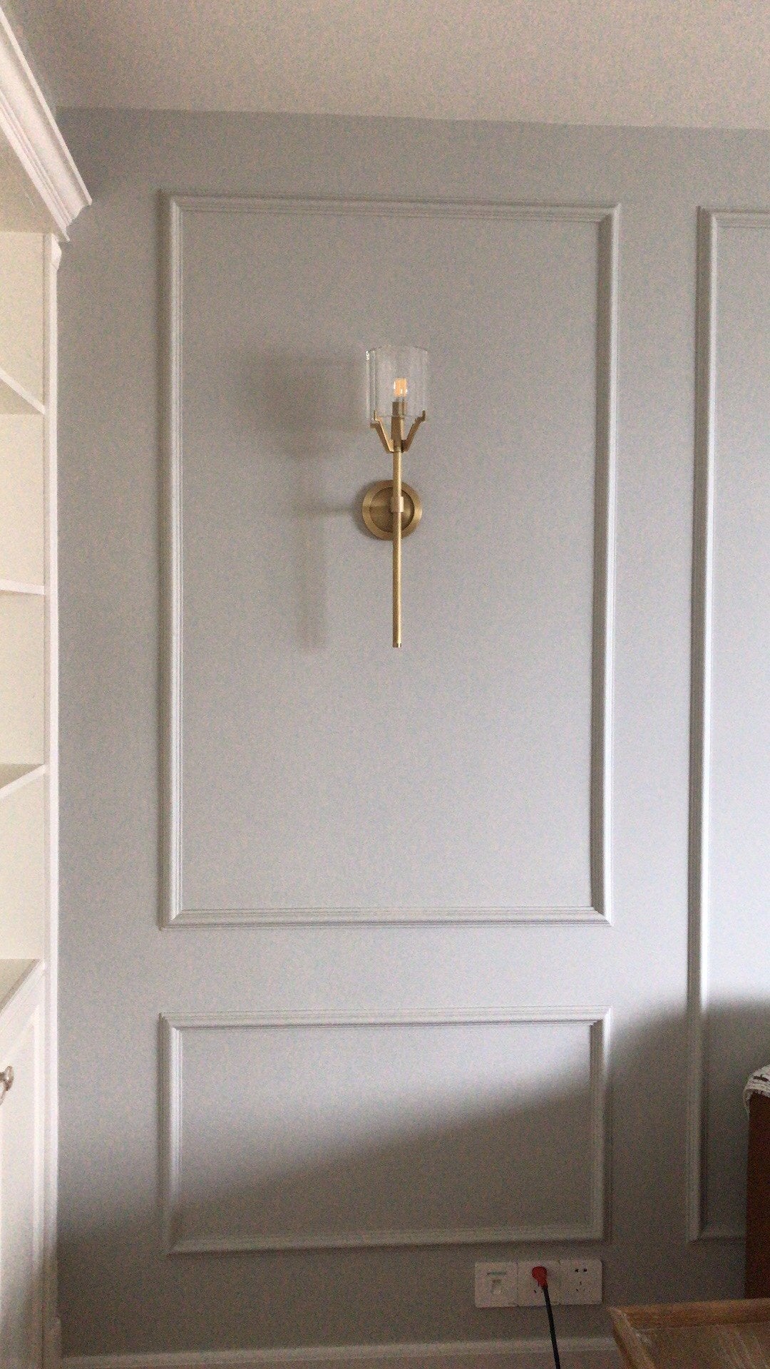 Valdampierre Sconce