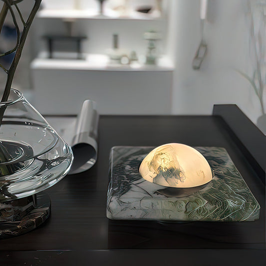 Eaton Table Lamp (built-in battery)