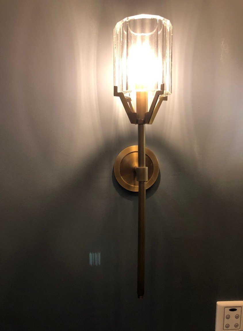 Valdampierre Sconce
