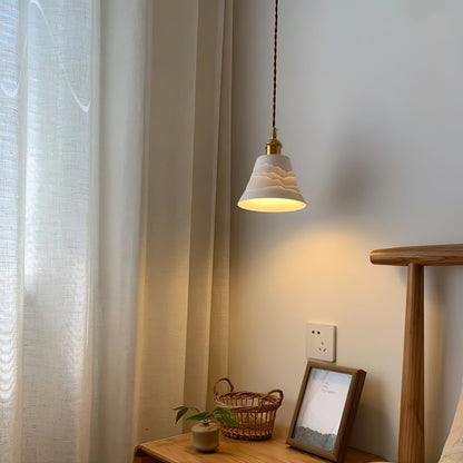 مصباح معلق سيراميكي مخروطي الشكل 