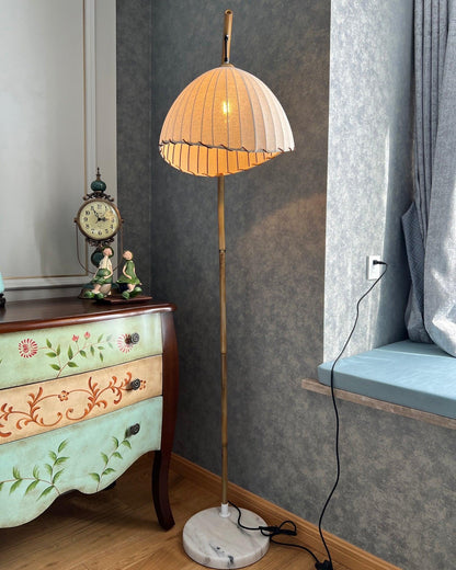 Sanna Floor Lamp