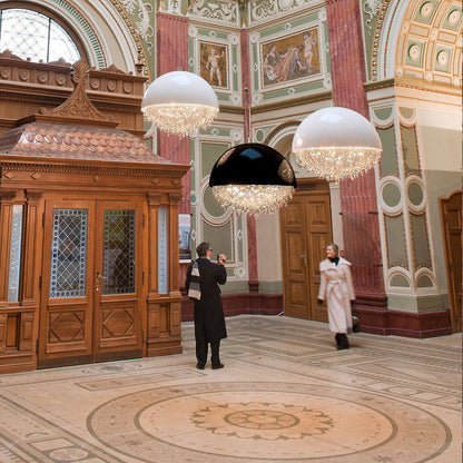 Luxurious Crystal Pendant Lamp