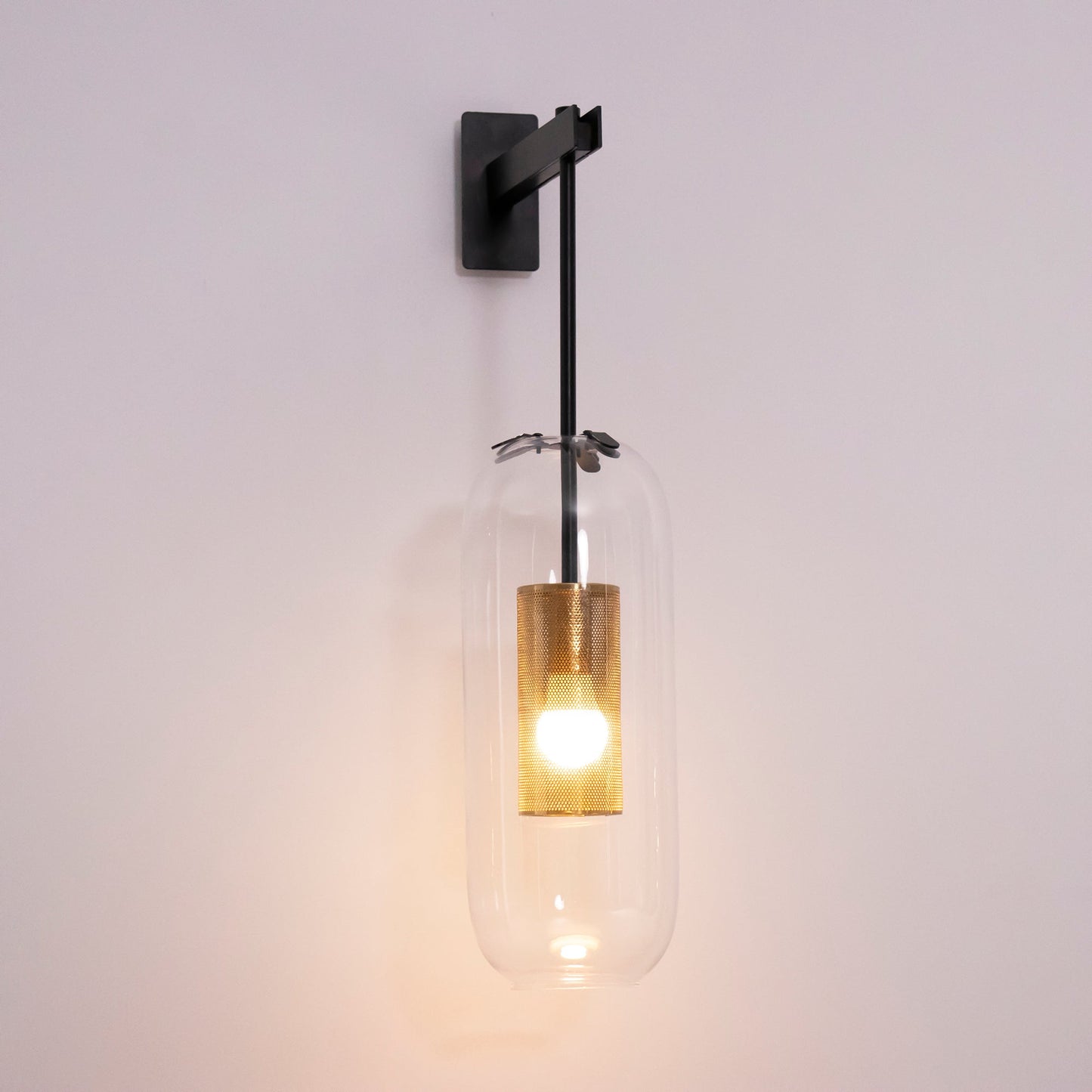 Vadim Wall Lamp