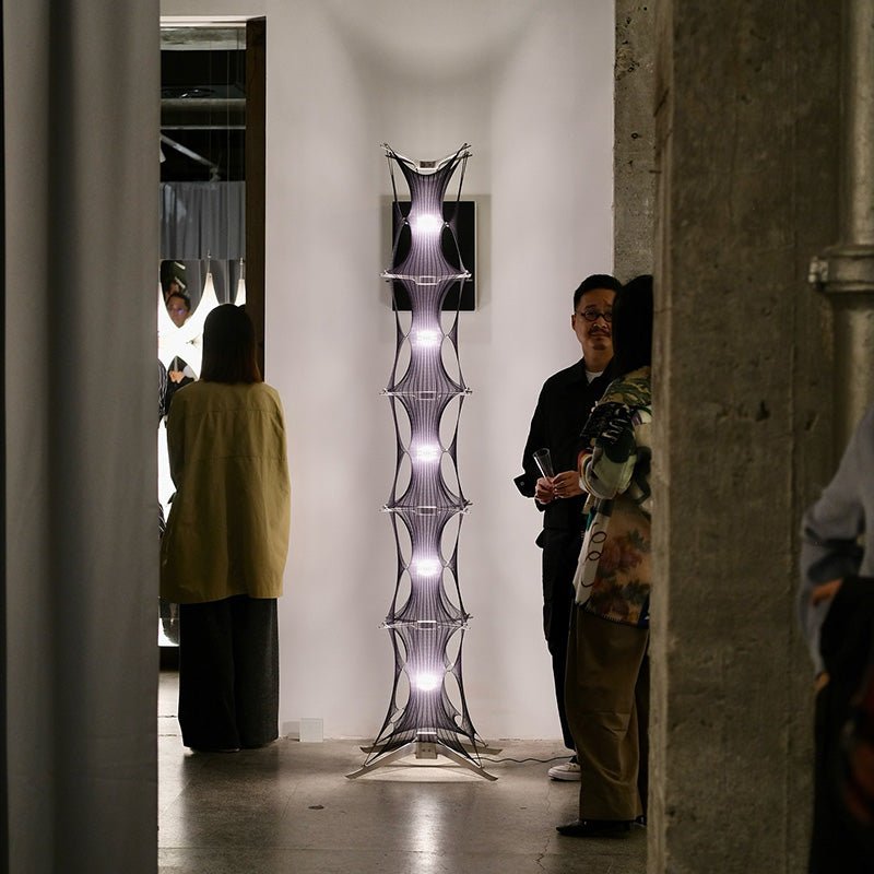 Noir Mesh Tower Floor Lamp