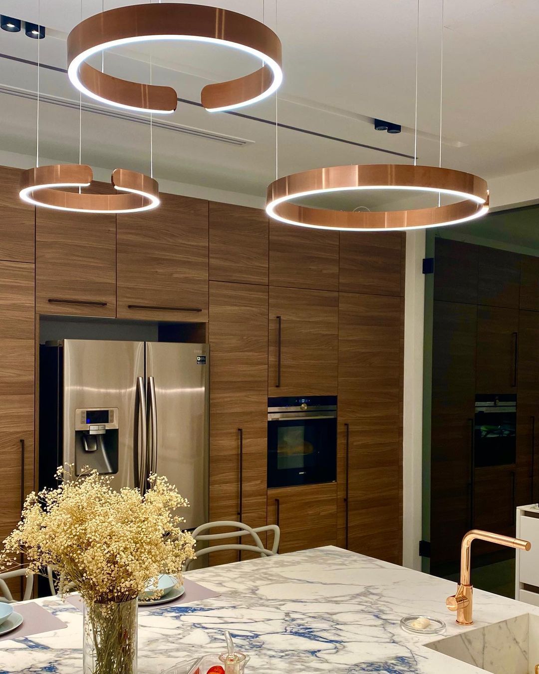 Mito Pendant Light