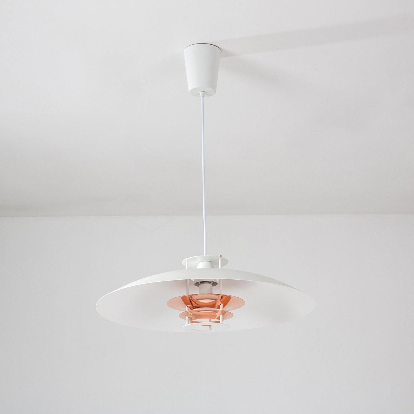 JL 341 Pendant Light