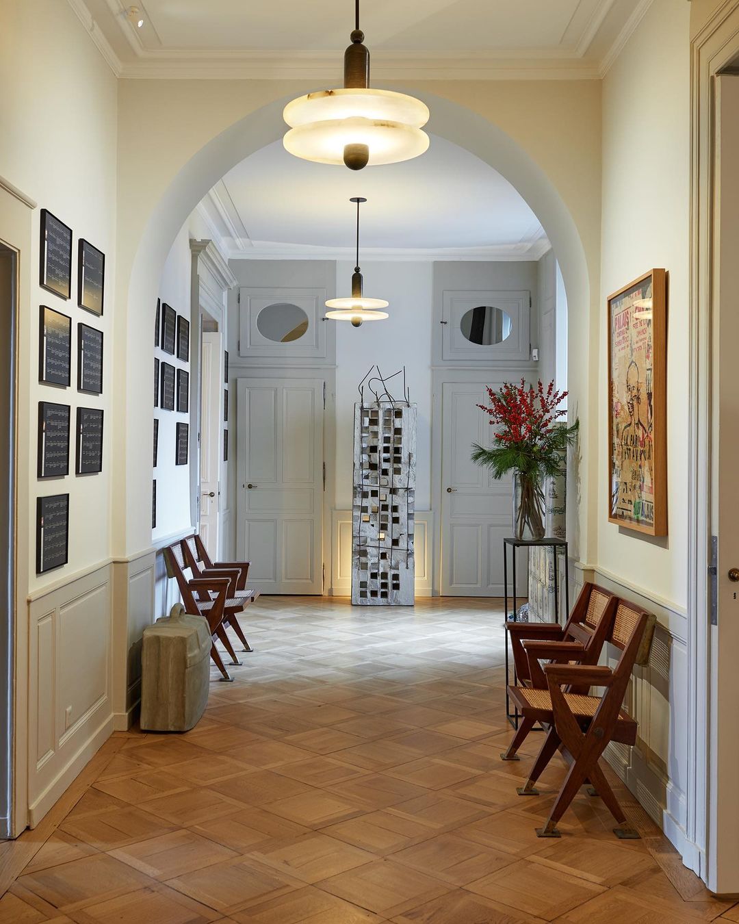 Median Pendant Light