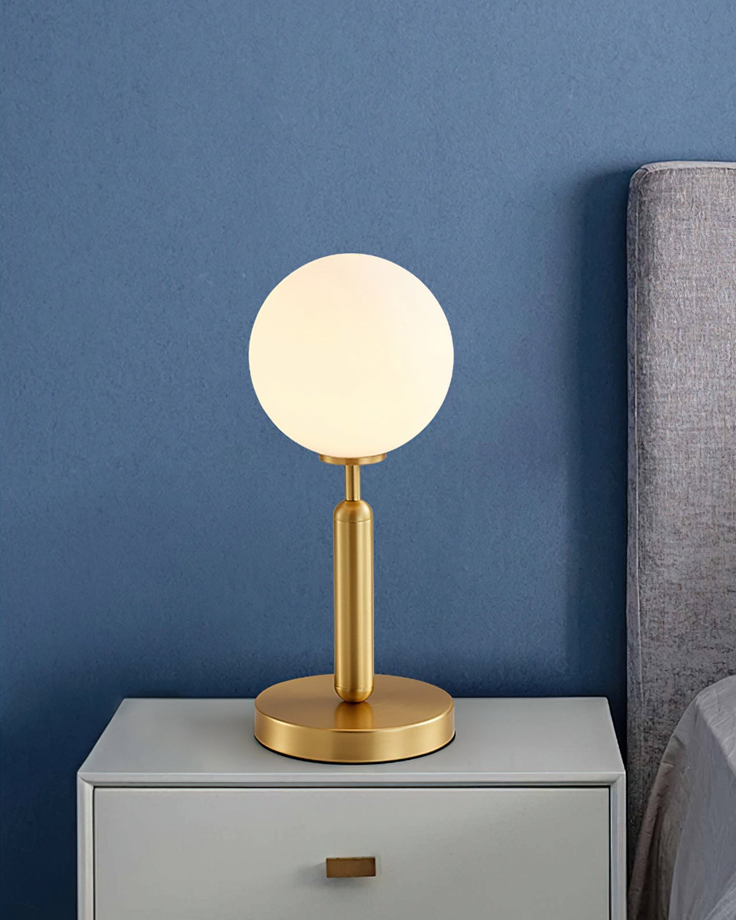 Ecar Table Lamp