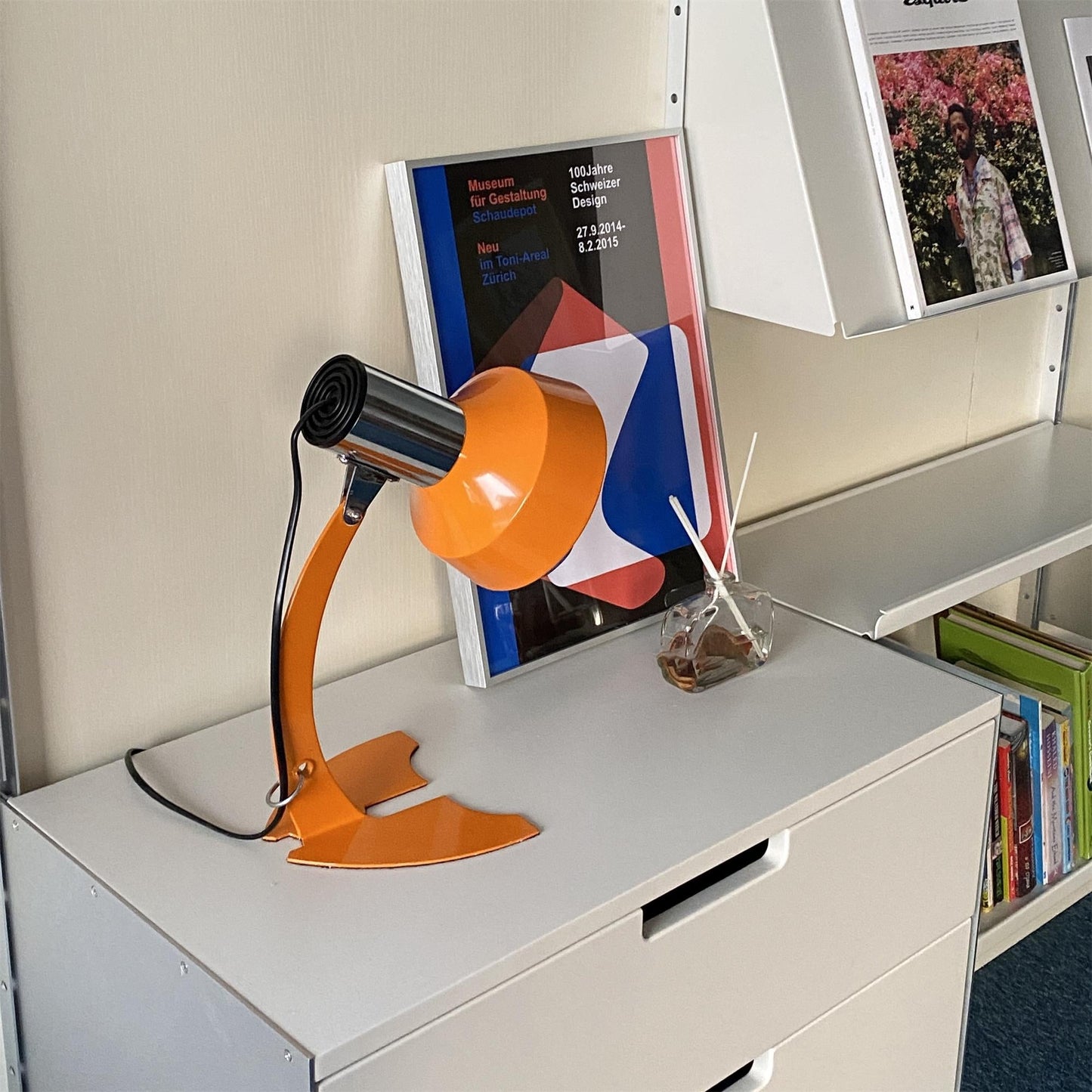 Flash Table Lamp