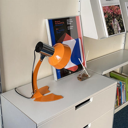 Flash Table Lamp