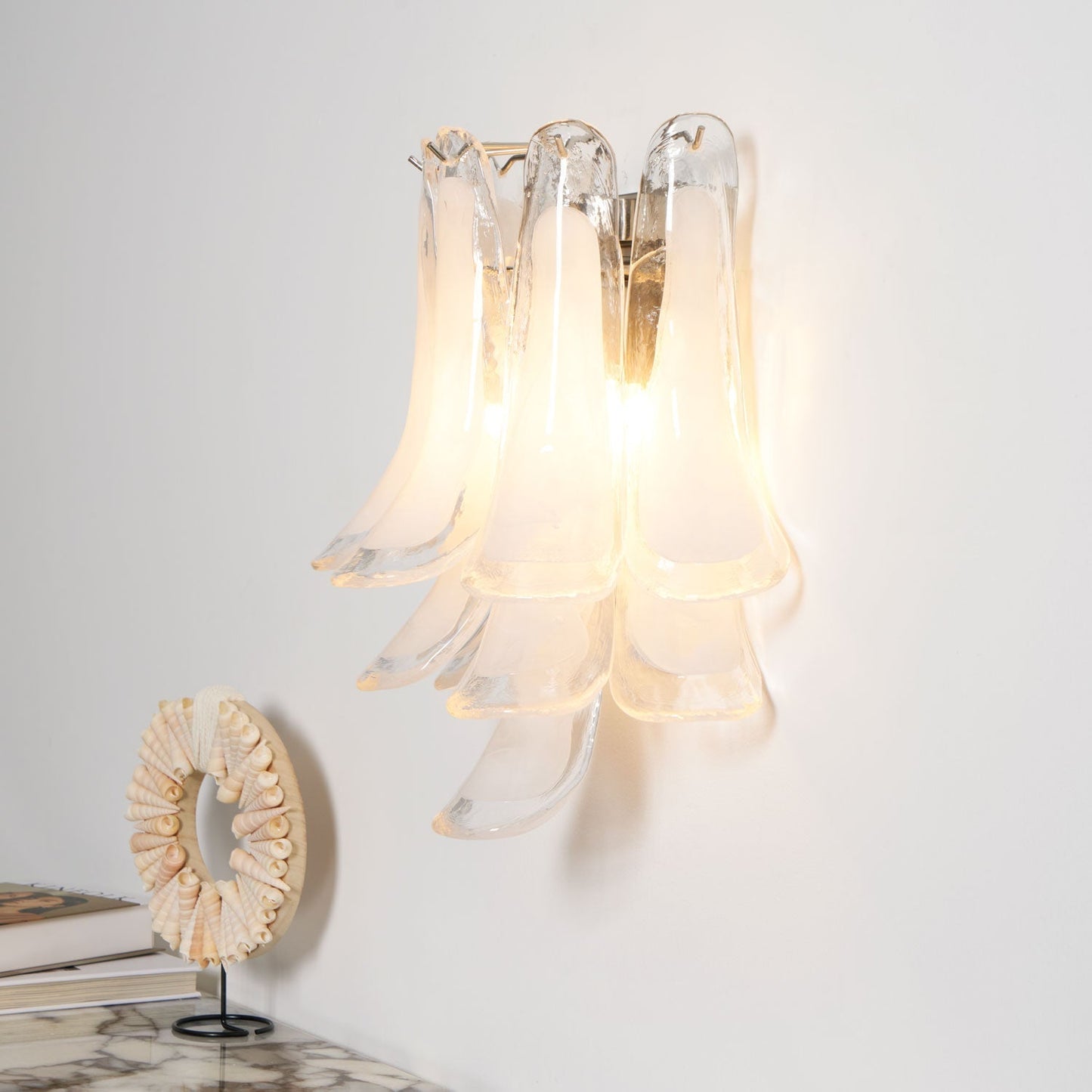 Petalo Wall Light