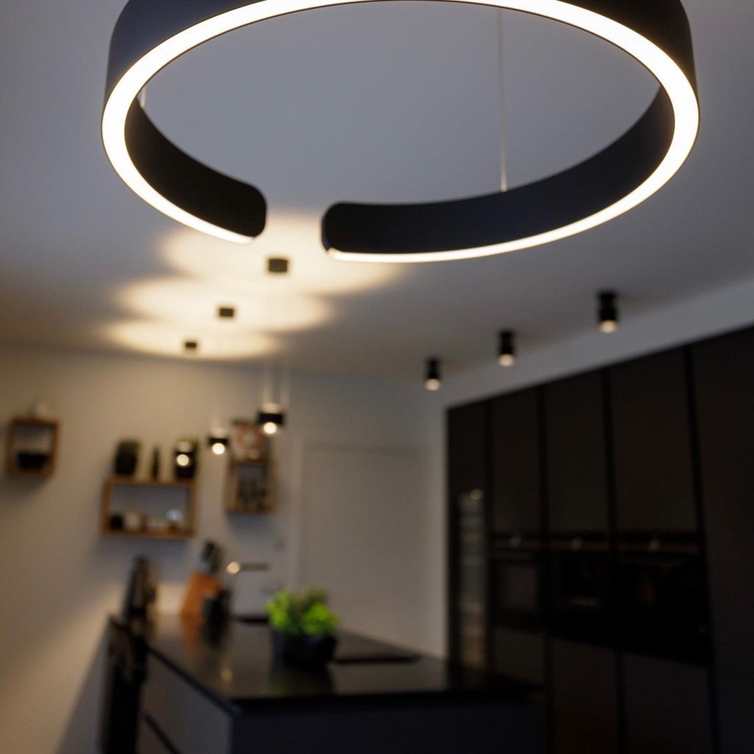 Mito Pendant Light