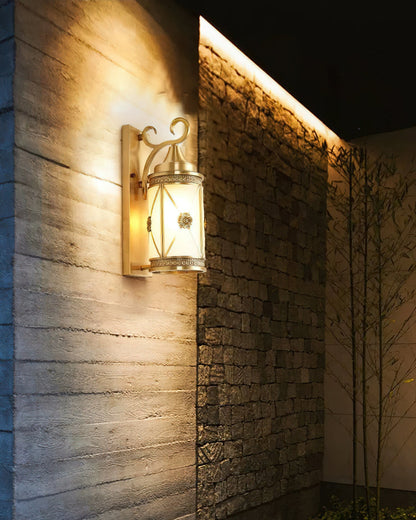 Kimpton Wall Light