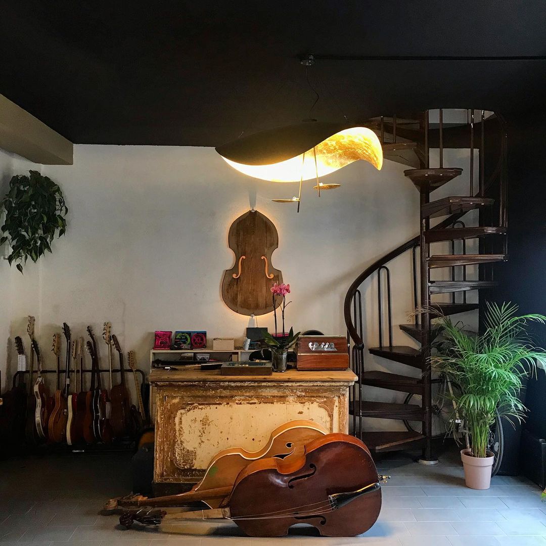 Lederam Manta Pendant Light