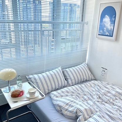 مصباح طاولة Am1n