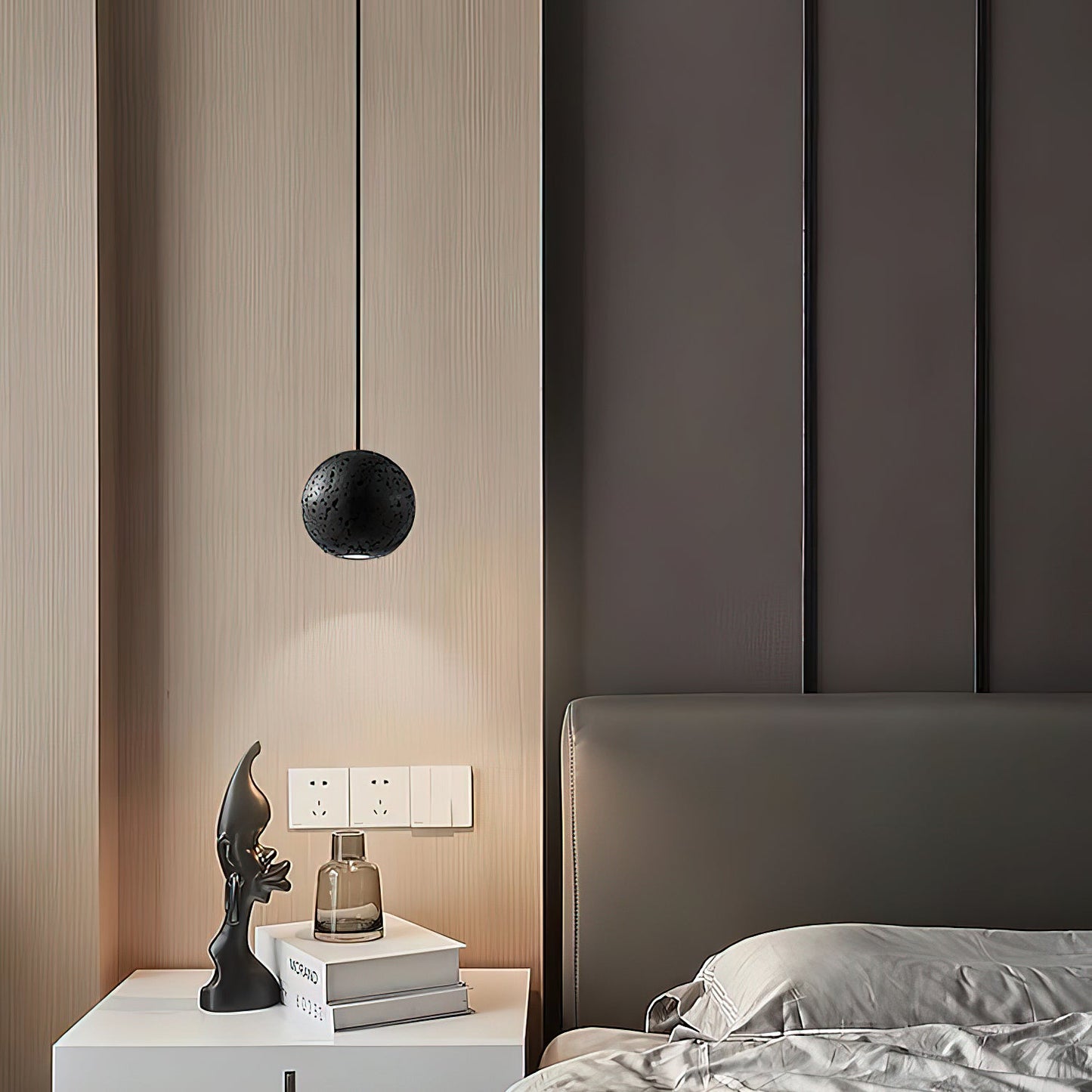 Brummel Pendant Light