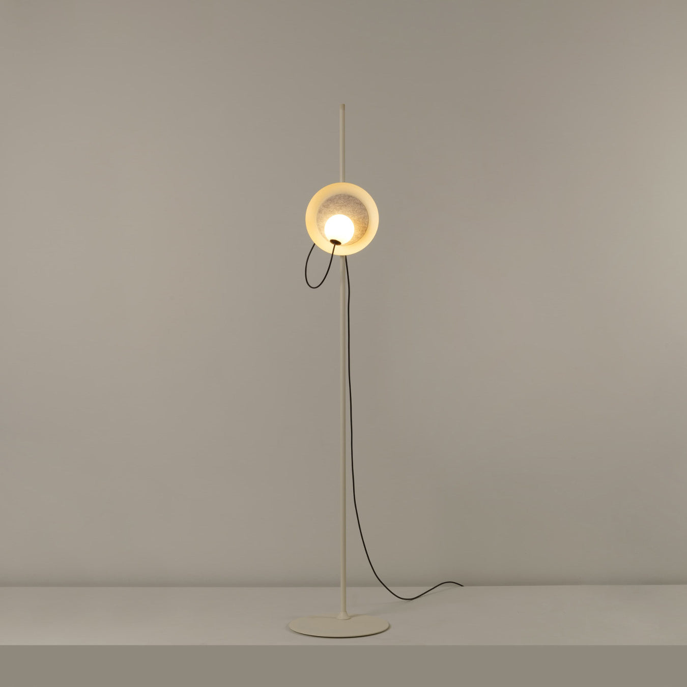 Wire Floor Lamp