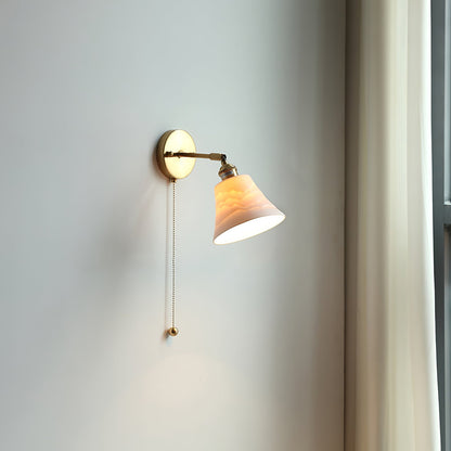 مصباح حائط سيراميكي مخروطي 