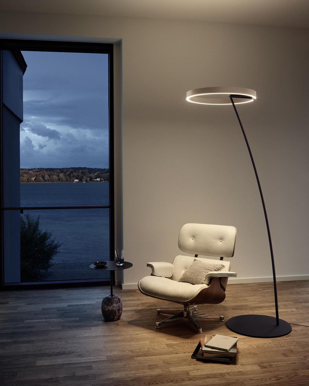 Quan Floor Lamp