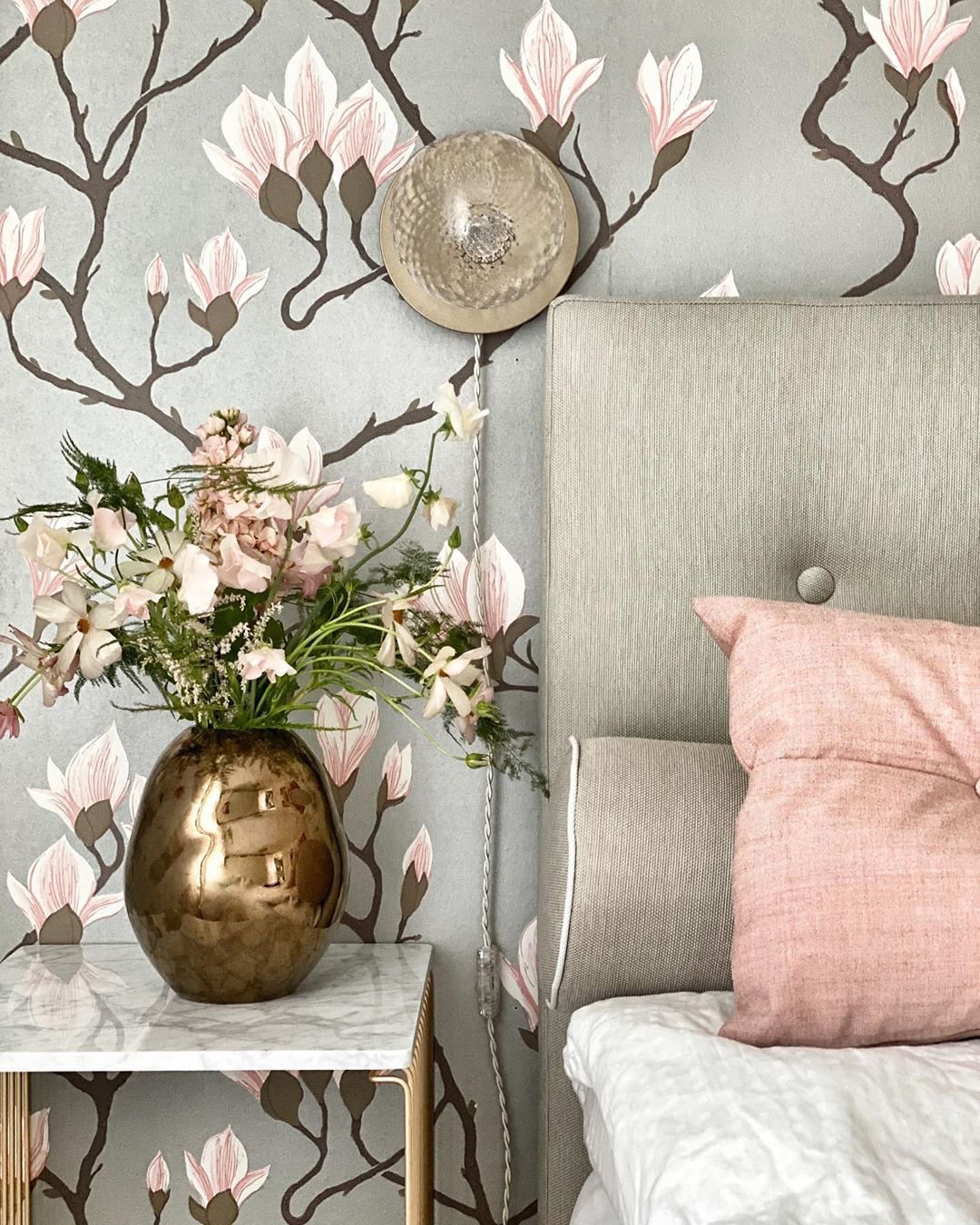 Liila Wall Lamp