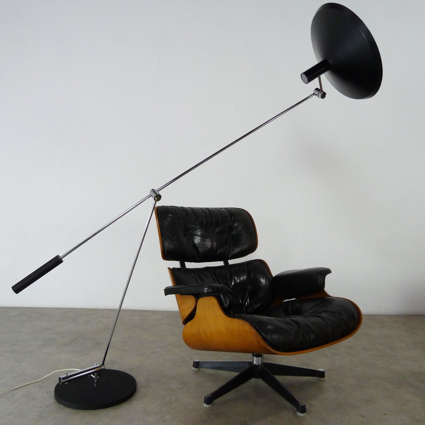 TYPE 600 Floor Lamp