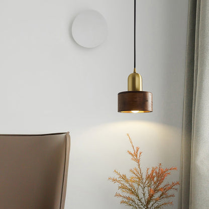 مصباح معلق من Composer 