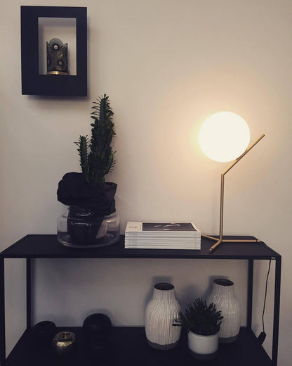 IC Lights Table Lamp