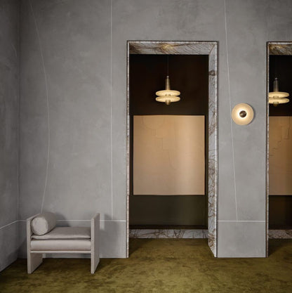 Median Pendant Light