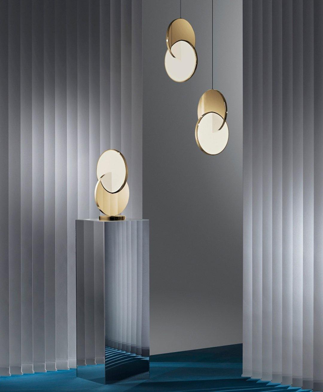 Double Circle Pendant Light