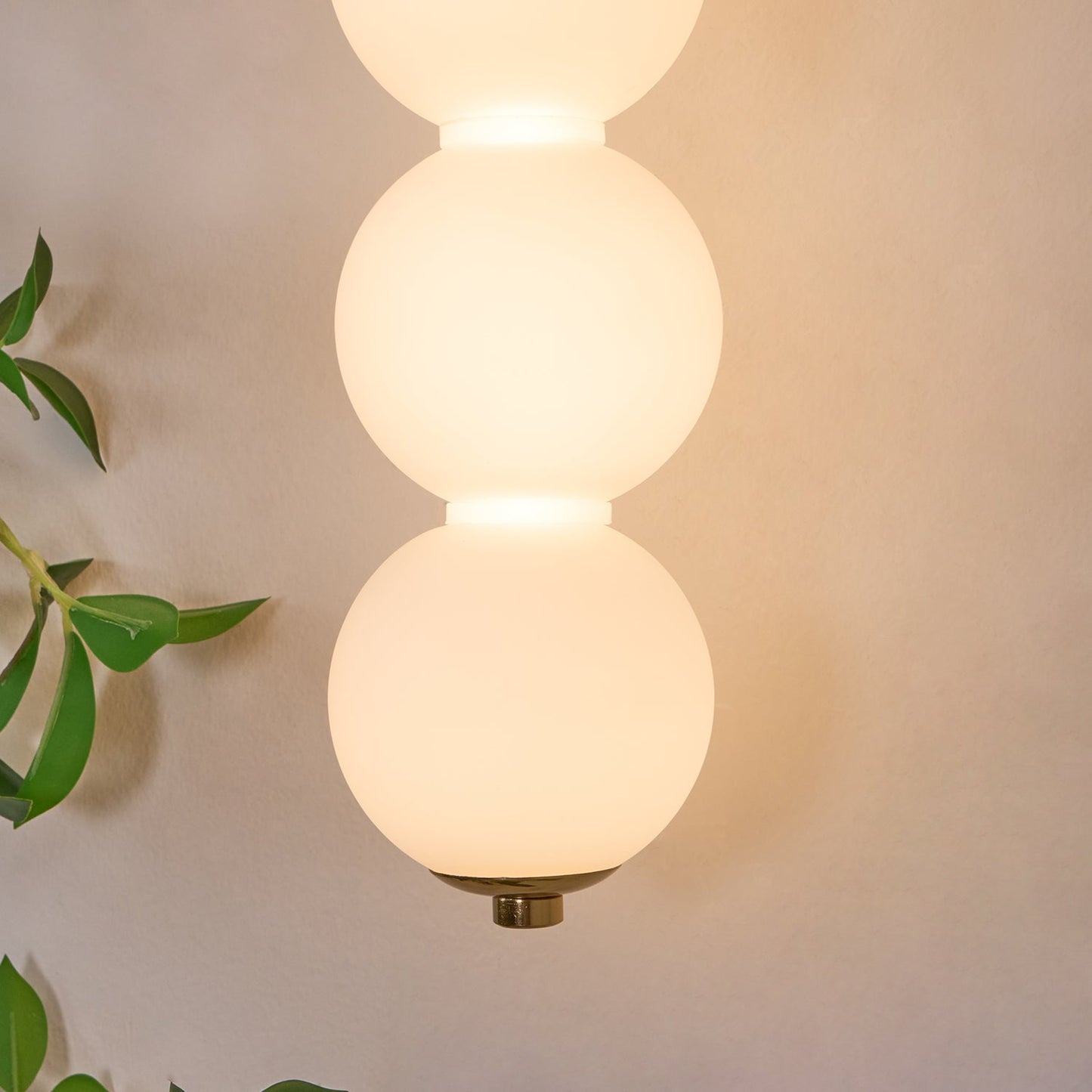 Candied Haws Wall Lamp