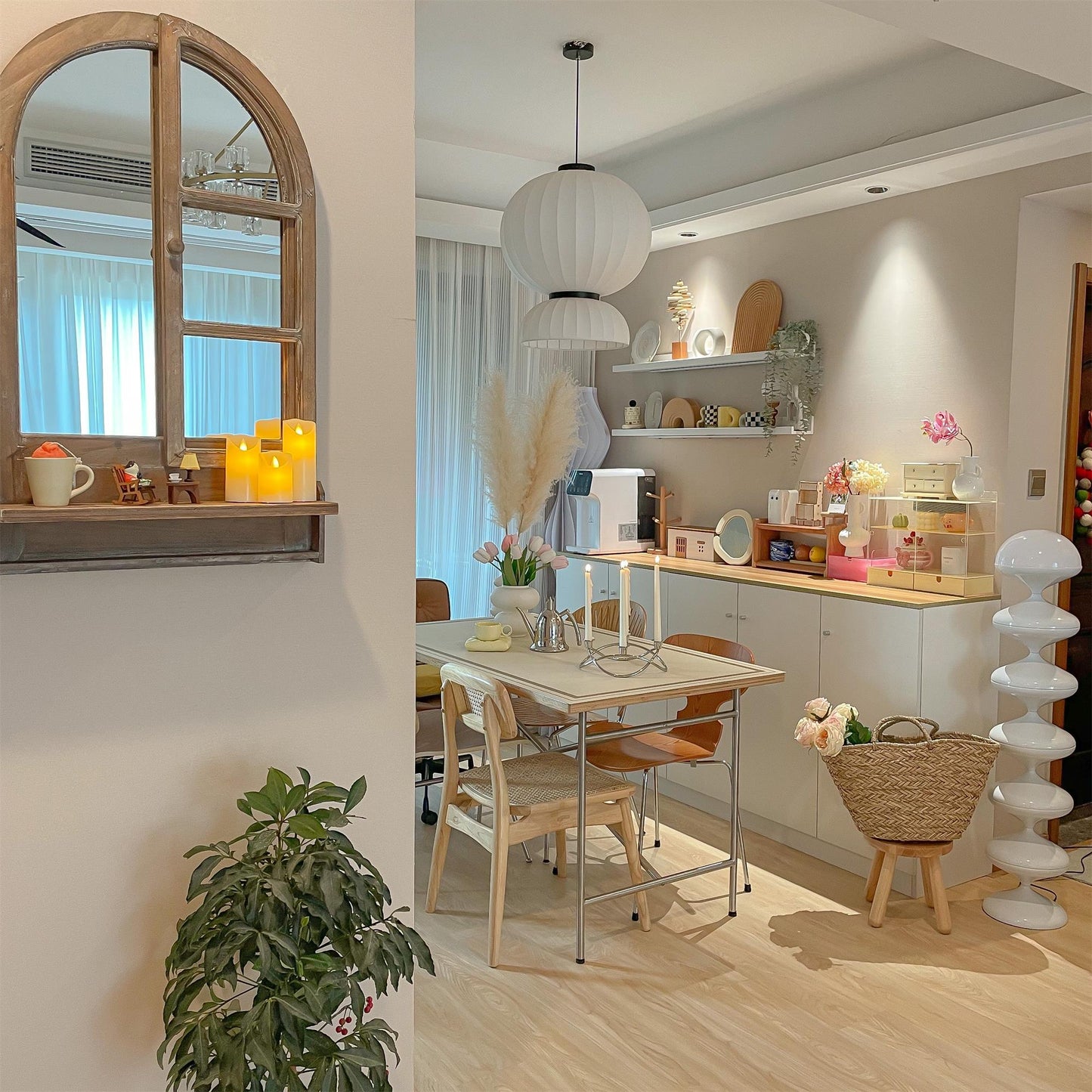 مصباح أرضي على شكل قرع 