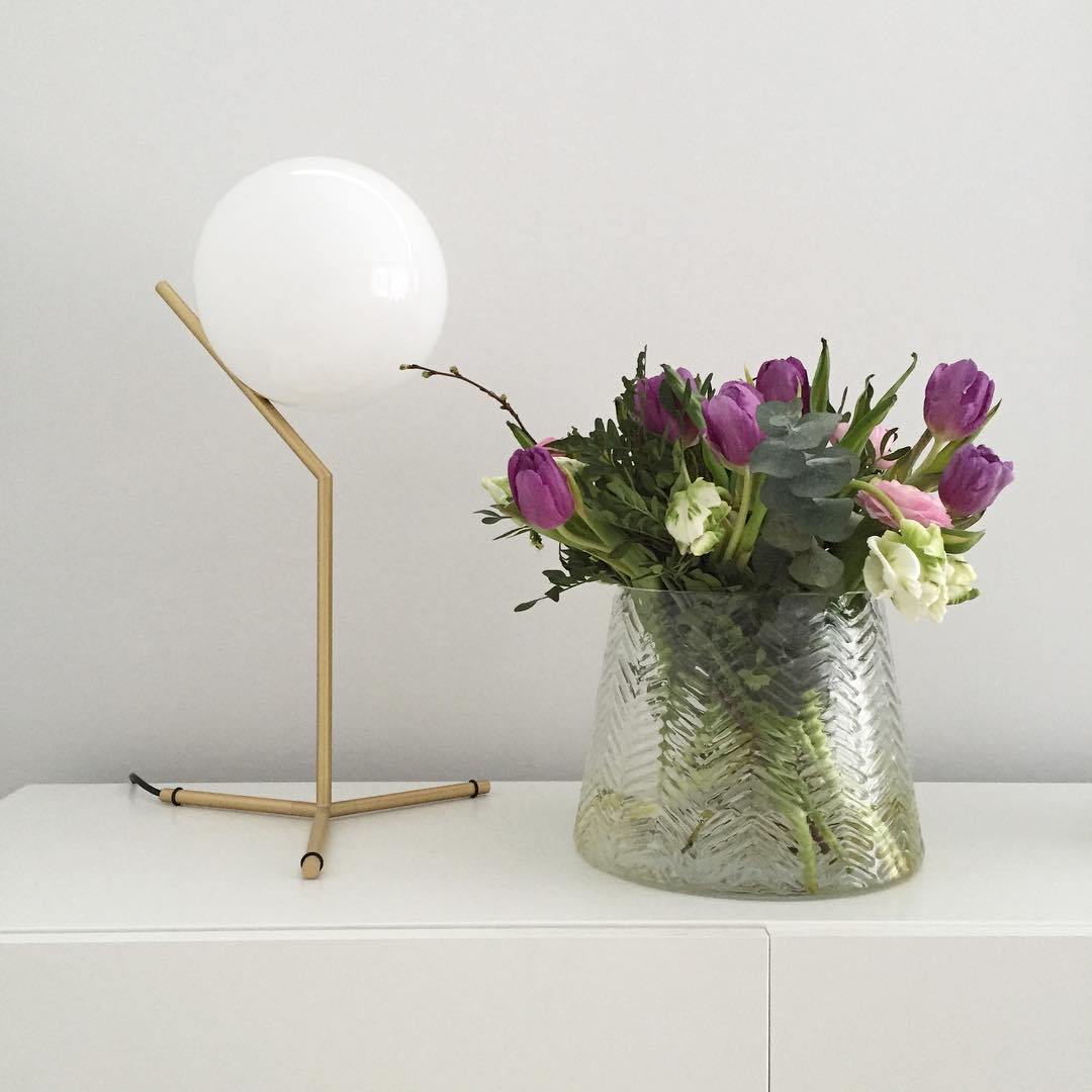 IC Lights Table Lamp