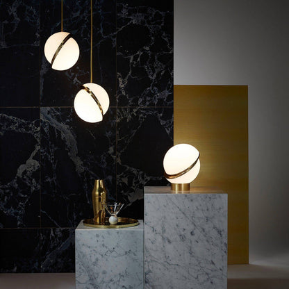 مصباح طاولة هلالي 