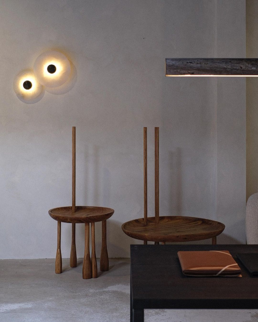 Alabaster Planes Wall Lamp