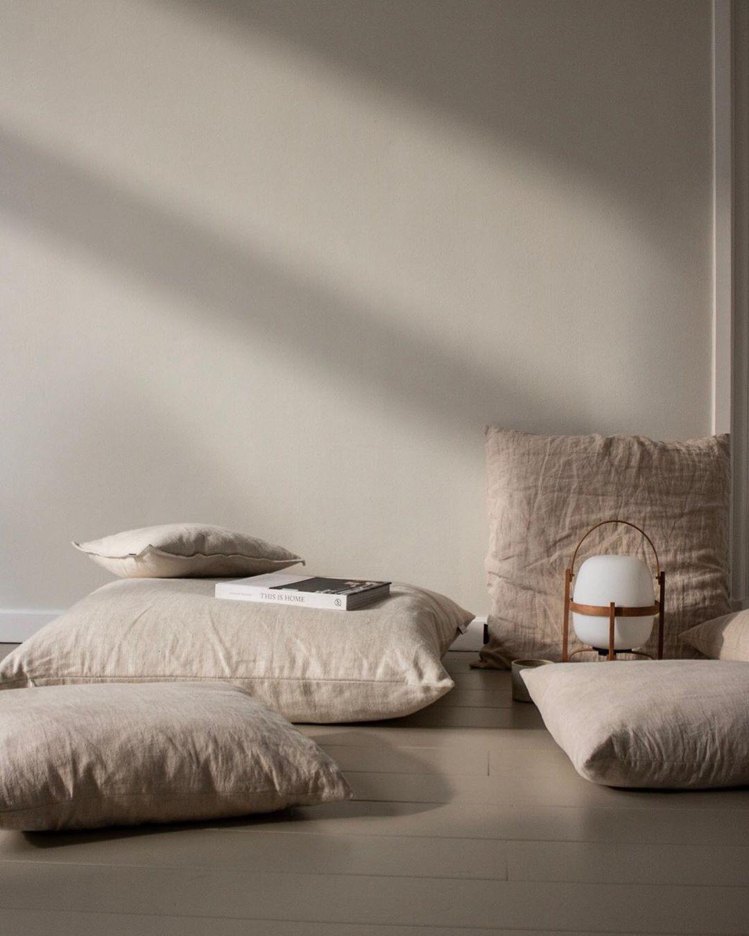 Lantern Glass Table Lamp