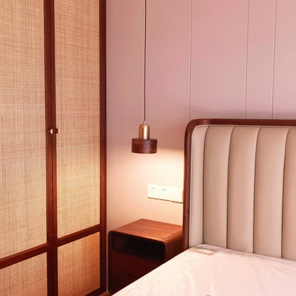 مصباح معلق من Composer 