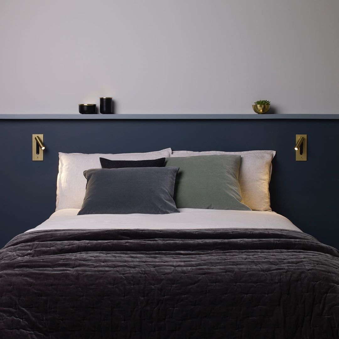 Modern Minimalist Bedroom Wall Lamp