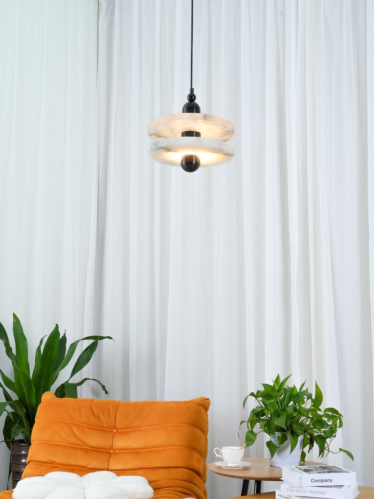 Median Pendant Light