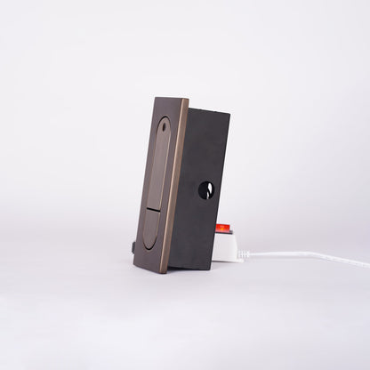 ضوء LED رقمي بجانب السرير 