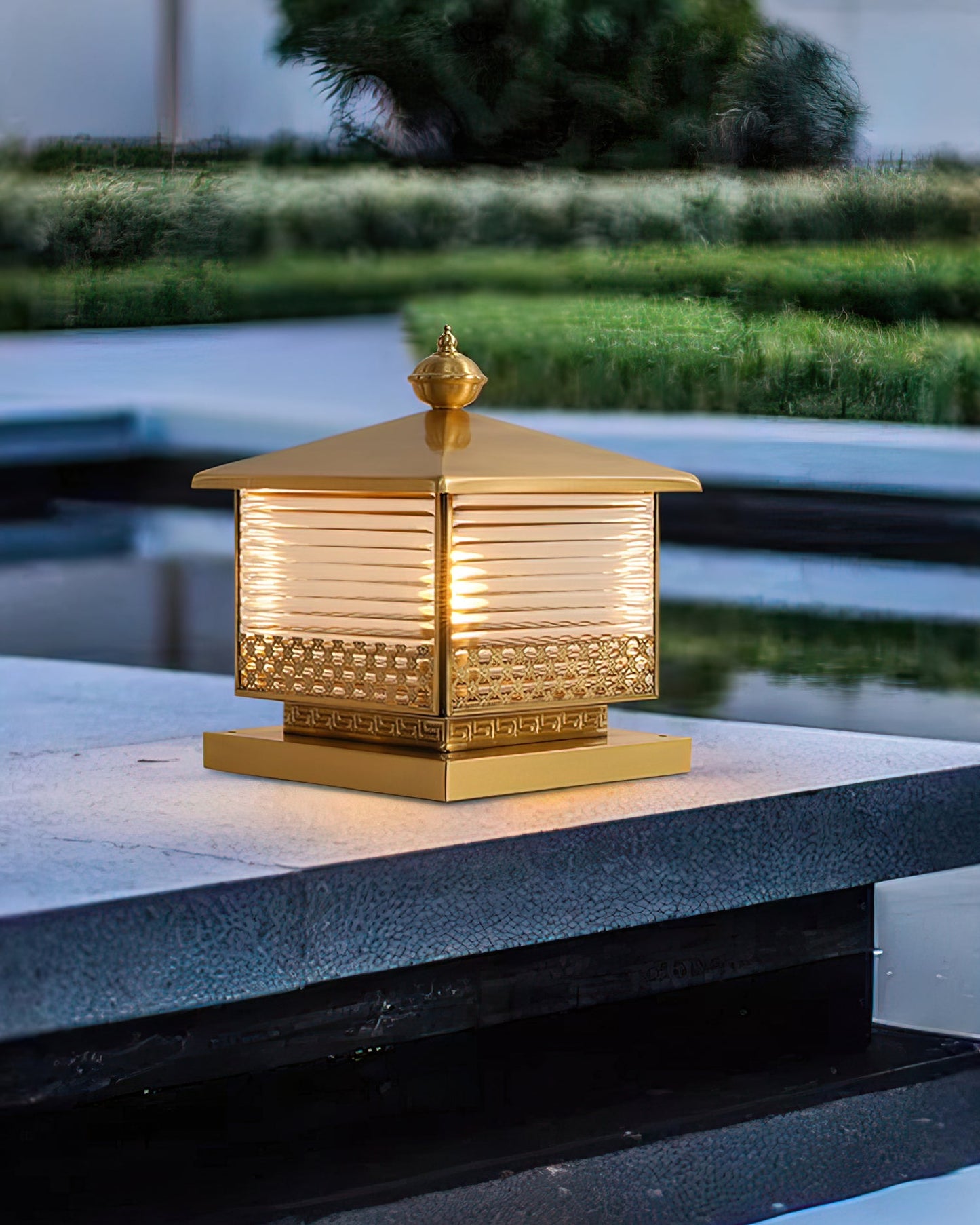 Riley Outdoor Light Post